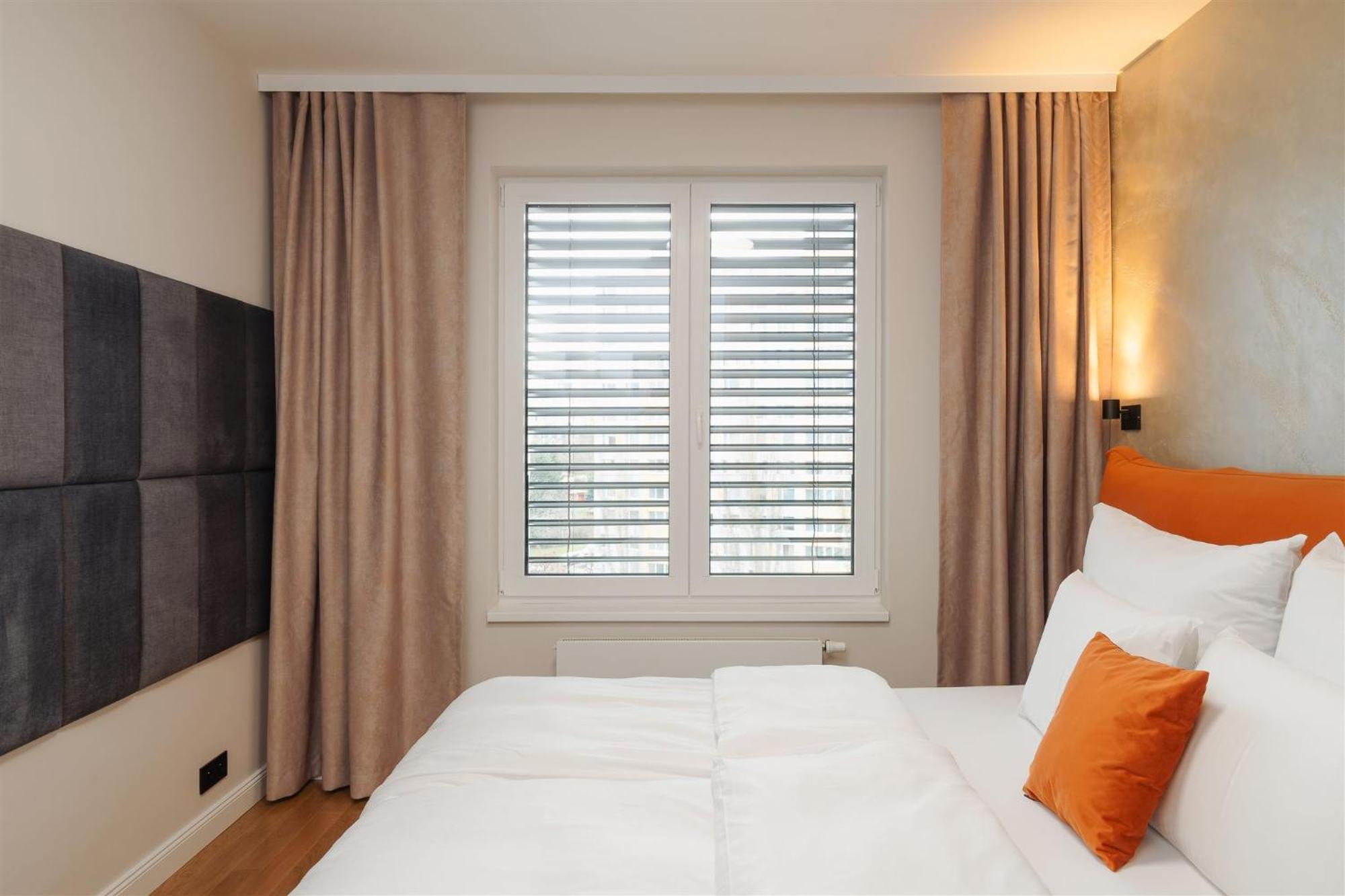 公寓 Luxury Sunny - Free Garage, Metro, Balcony, Ps5, 2nd Parking On Request *