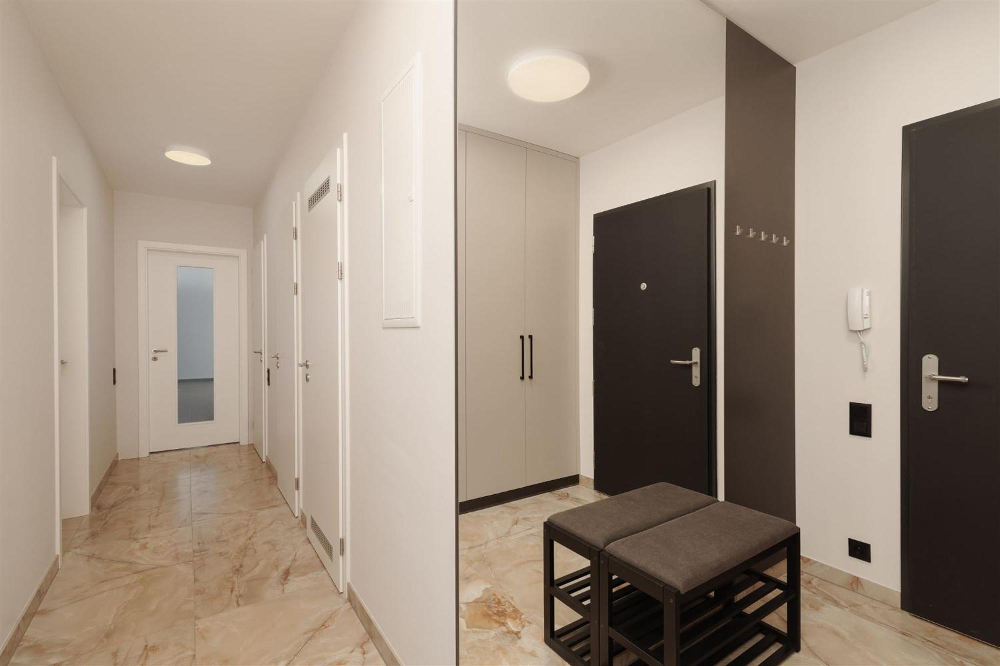 Luxury Sunny - Garage Parking, Metro, Balcony, Ps5 With Games